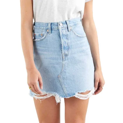 GONNA LEVI’S DONNA