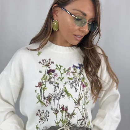 Orecchini con pietra cabochon