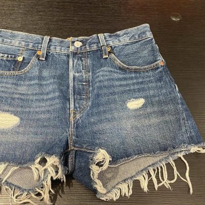 BERMUDA LEVI’S DONNA
