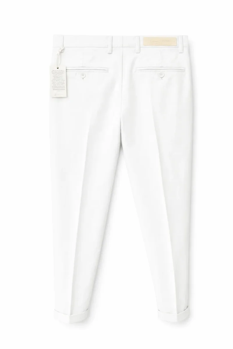 Pantalone uomo Quattro.Zero con Pince e Risvolto bianco - immagine 3