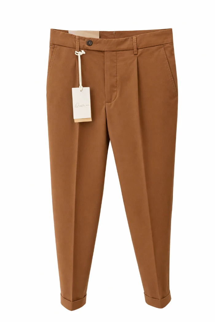 Pantalone uomo Quattro.Zero con Pince e Risvolto cammello